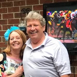 Meet your Posher, Vida